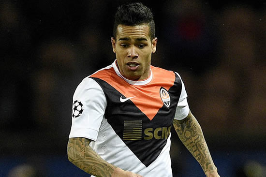 Bid rejected: Liverpool have second offer for Alex Teixeira turned down