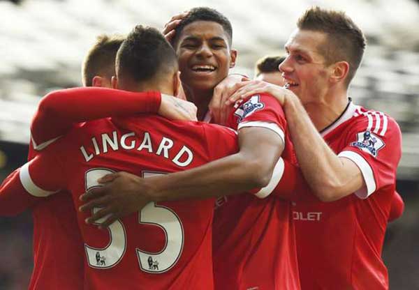 Manchester United 3-2 Arsenal: Rashford double downs Gunners
