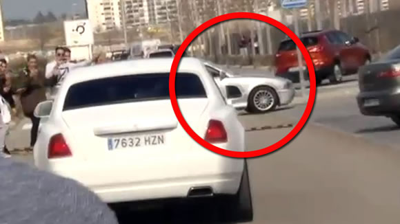 Ronaldo drives fan round the bend