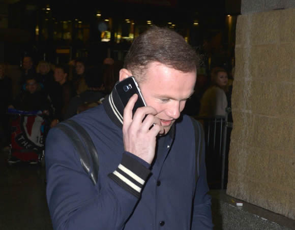 Man United players unwind at Adele gig after West Brom defeat