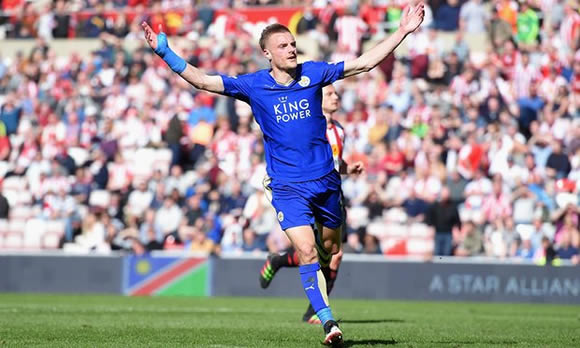 Sunderland 0 - 2 Leicester City: Jamie Vardy's double puts Leicester another step closer to Premier League glory