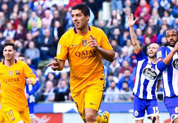 Deportivo 0-8 Barcelona: Suarez on fire as Barca destroy Depor