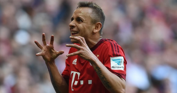 Juve eye Prem hot-shot; Arsenal track Bayern star