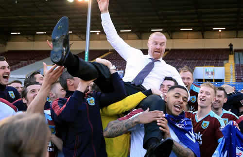 Sean Dyche happy to celebrate Premier League return with service station coffee