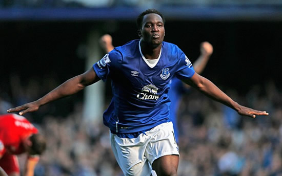 Chelsea in hunt for big-name striker, with Juventus, Napoli and Everton stars on list