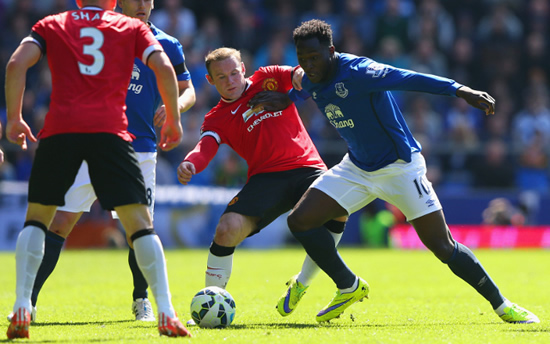 Chelsea in pursuit of Everton duo