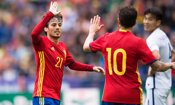 Spain are the favourites for Euro 2016, claims Vicente del Bosque