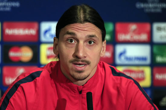 Man United Transfer News: Zlatan wanted within 48 hours, Miranda on Jose Mourinho's radar