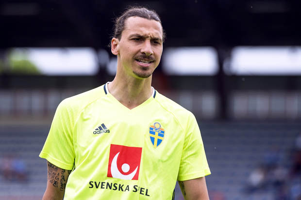 PSG consider triggering £153m Neymar release clause to make world-record signing