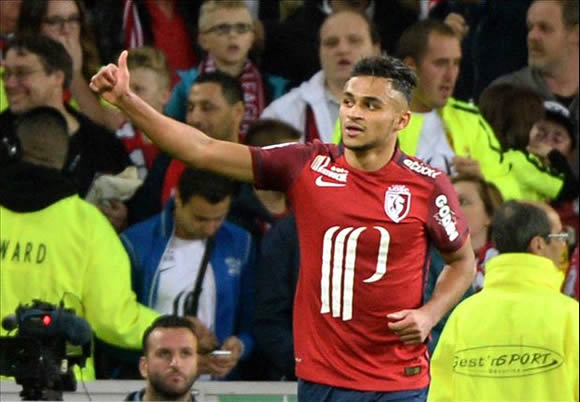 Boufal agent hints at Chelsea talks