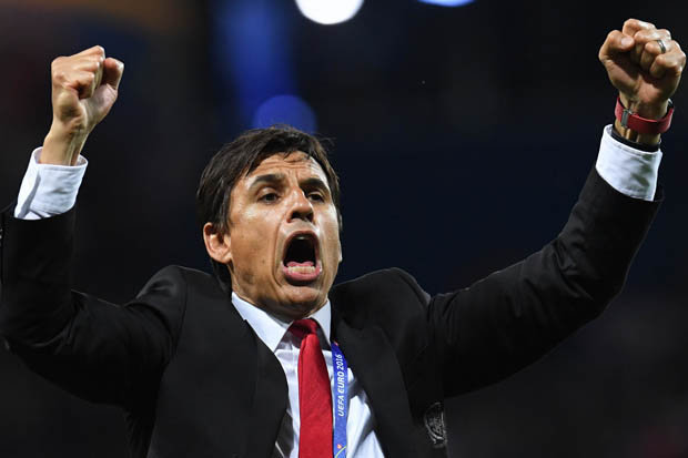 Wales boss Chris Coleman rewards squad for Euro 2016 Group B heroics