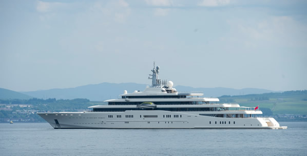 SEADUCTION Lionel Messi to Chelsea: Blues to join Manchester City in race for Barcelona star after father Jorge holds talks on Roman Abramovich’s yacht