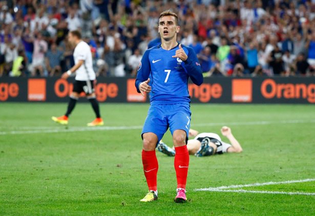 DO THE DANCE Antoine Griezmann celebration: Why does the France star celebrate his goals like he does?
