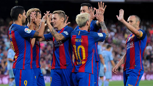 Messi stars for Barcelona ahead of Argentina talks