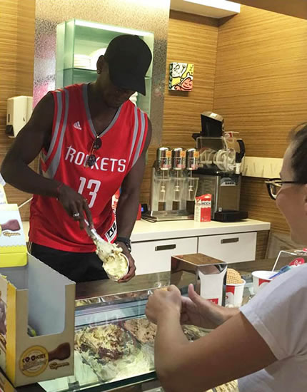 Man United star Paul Pogba scoffs 12 rounds of beef at all-you-can-eat steakhouse