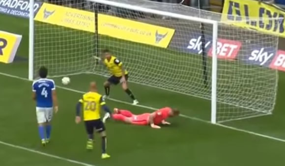 Penalty goalscorer rubs salt in goalkeeper's wounds