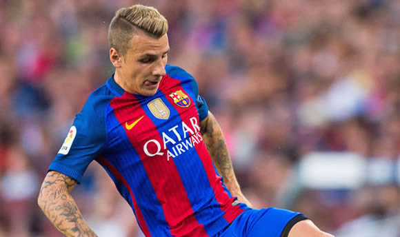 Barcelona chief confirms Premier League bid for defender: Liverpool wanted him