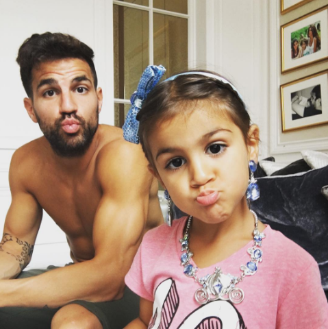 Cesc Fabregas relaxes with his daughter ahead of Swansea v Chelsea