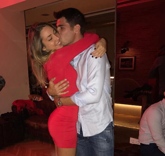 Real Madrid star shows off stunning girlfriend