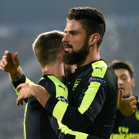 Ludogorets 2-3 Arsenal: Ozil completes stunning comeback to clinch qualification