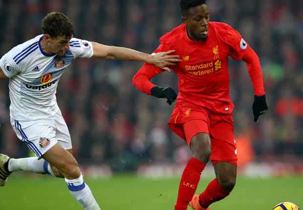 Liverpool 2-0 Sunderland: Coutinho injury puts a damper on win