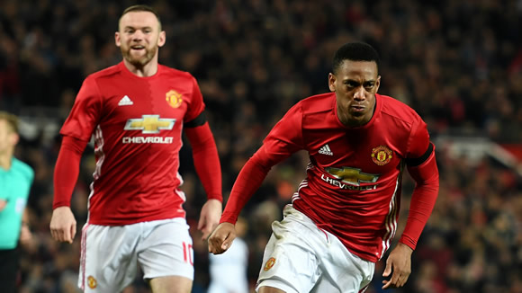 Manchester United 4-1 West Ham: Ibrahimovic & Martial secure spot in final four