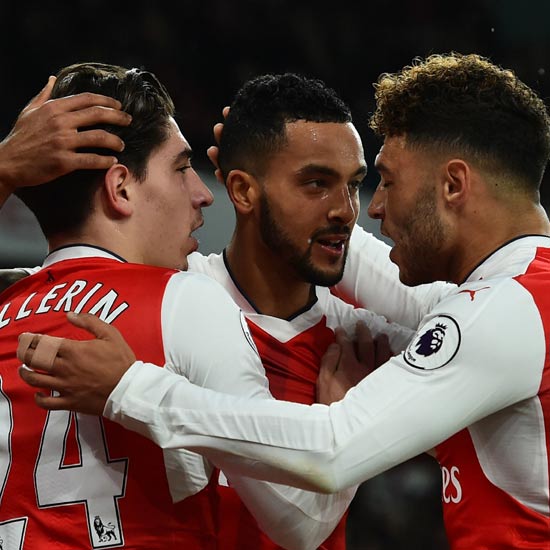 Arsenal 3-1 Stoke City: Gunners cruise to victory
