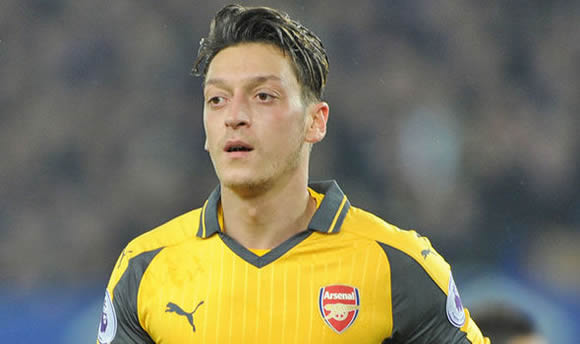 Mesut Ozil to play waiting game as he demands £250,000-a-week wages