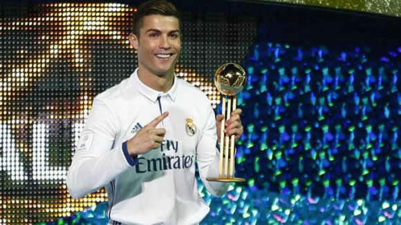 Ronaldo chosen as the Best Player of the Year at the Globe Soccer Awards