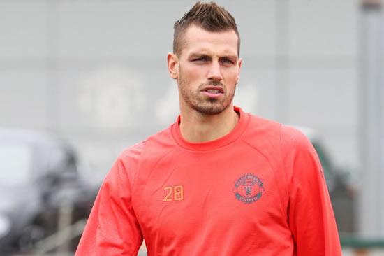 Man United reject Everton's £19m bid for midfielder