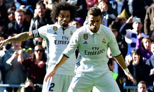 Real Madrid 5-0 Granada: Ronaldo & Benzema on target as Blancos romp home