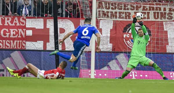 Bayern Munich 1-1 Schalke: Champions fail to make superiority count
