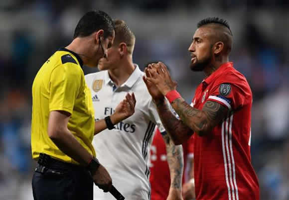 'Real robbery' - Vidal eviscerates refereeing after controversial calls