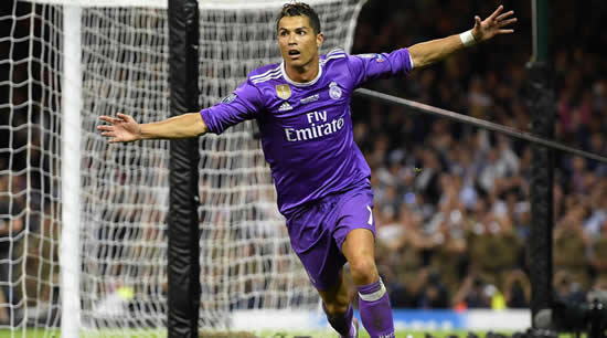Ronaldo deserves Ballon d'Or, says Perez