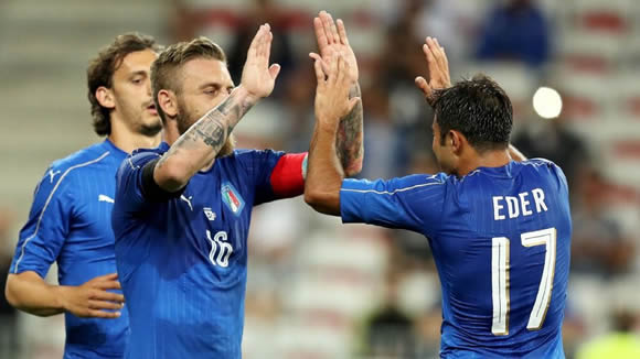 Italy 3 - 0 Uruguay: Jose Gimenez errors help Italy to 3-0 defeat of Uruguay in friendly