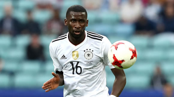 Chelsea agree £33.4m deal to sign Antonio Rudiger from Roma