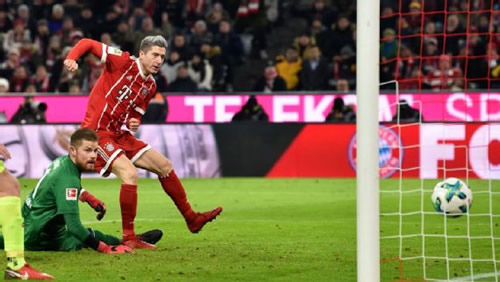 Manchester United favourites to sign Bayern Munich striker Robert Lewandowski