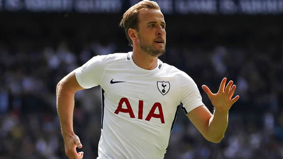 Harry Kane signs new six-year contract with Tottenham