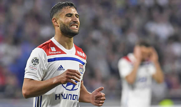 Nabil Fekir to Liverpool OFF? Contract and interview done, deal in doubt over knee worry