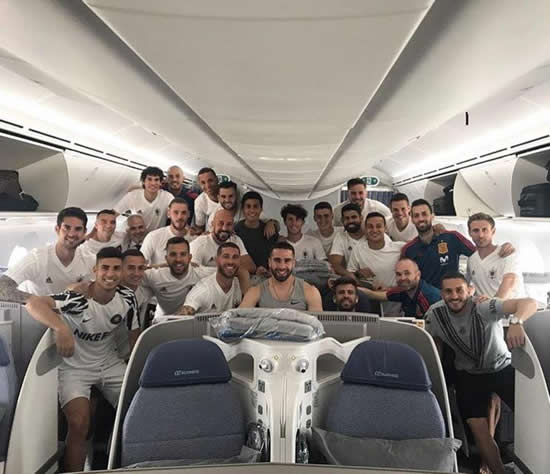 Spain and Argentina pose for eerily similar plane photos ahead of flights to Russia for World Cup