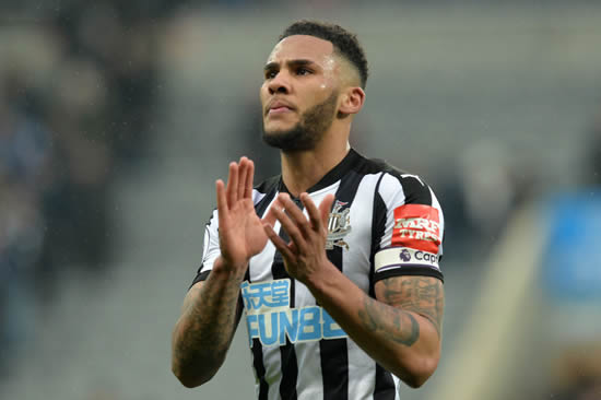 Tottenham and Chelsea linked to Jamaal Lascelles