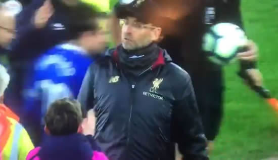 Angry Jurgen Klopp confronts Everton ballboy who mocked him with sarcastic applause after Liverpool draw