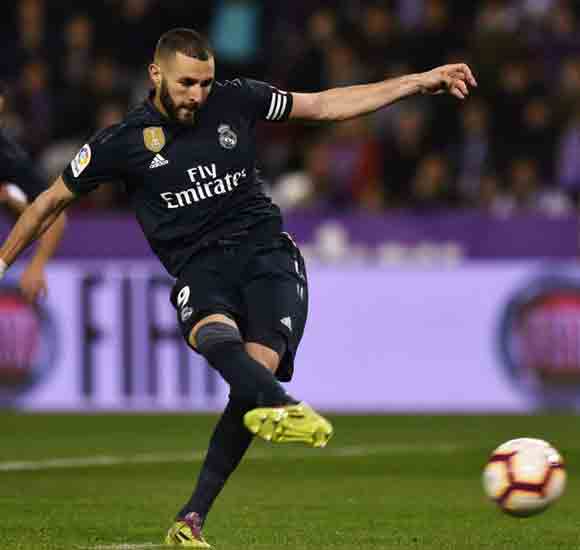 Real Valladolid 1 Real Madrid 4: Benzema at the double as Solari's men battle to win