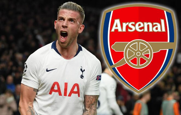 Arsenal consider shock transfer swoop for Tottenham defender Alderweireld