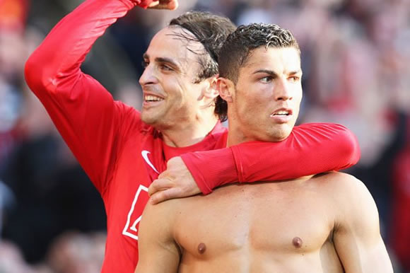 Man Utd legend Dimitar Berbatov makes HILARIOUS Cristiano Ronaldo claim – fans LOVE it