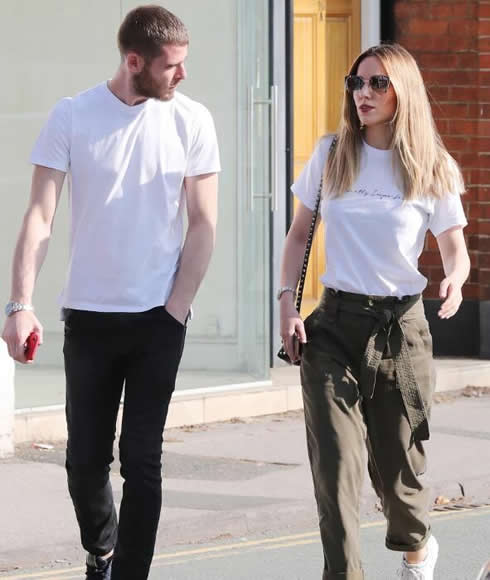 De Gea puts gaffe behind him by taking stunning fiance for lunch in £160k Aston Martin