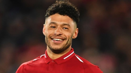 Alex Oxlade-Chamberlain close to agreeing Liverpool contract extension