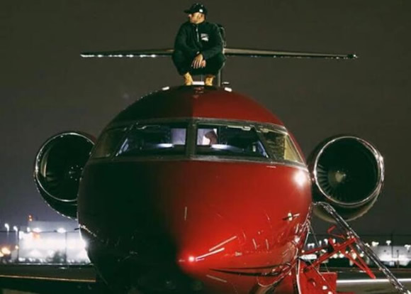 Ex-Man Utd flop Memphis Depay hires Lewis Hamilton's old private jet in bizarre publicity snaps for new rap single