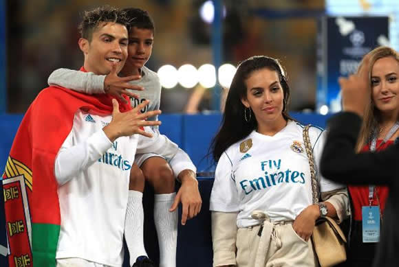 Cristiano Ronaldo Stunned His Son By Showing Him The Room He Grew Up In
