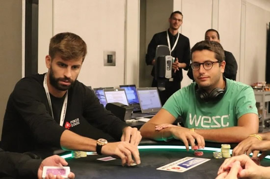 PIQ A CARD Barcelona stars Pique and Vidal win £500k in pro poker tournament with £25k buy-in